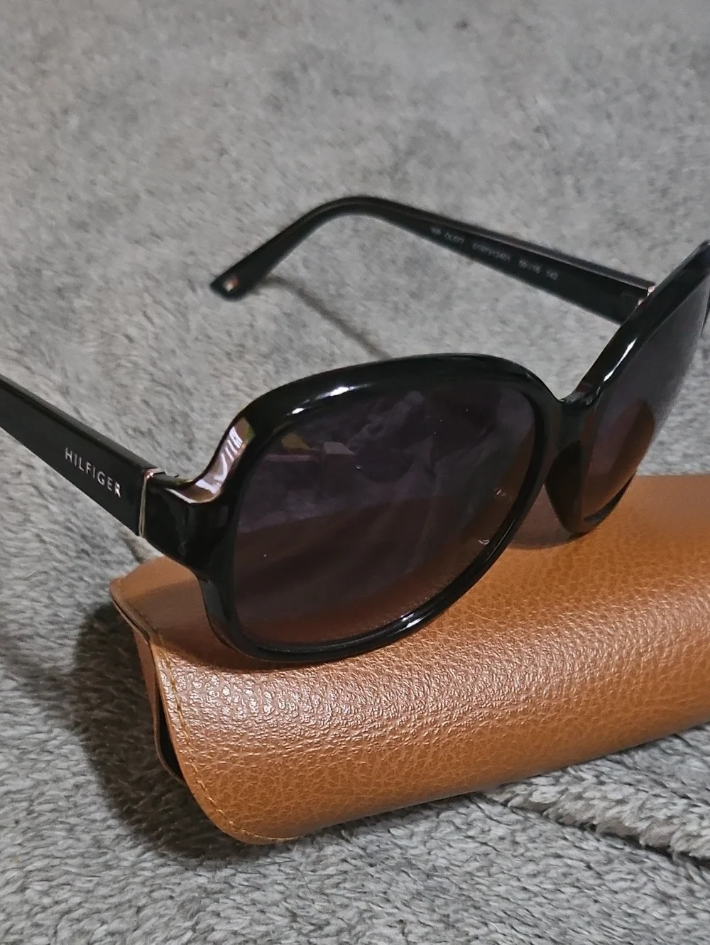 Tommy Hilfiger Womens Designer Sunglasses
